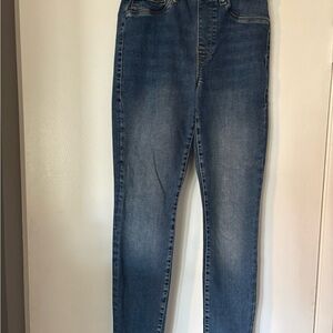 Good American Women’s Skinny Jeans in Medium Blue Wash